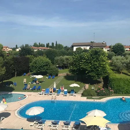 Parc Casa Mia 3* 라찌제