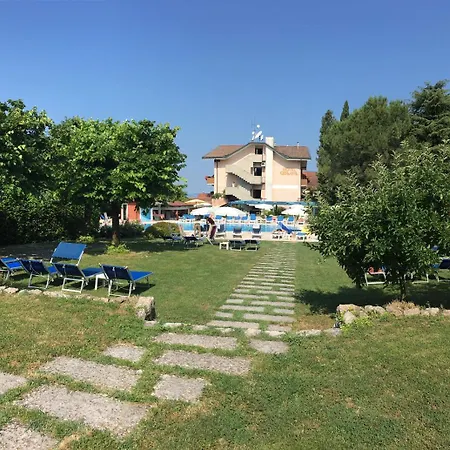 호텔 Parc Casa Mia 3*