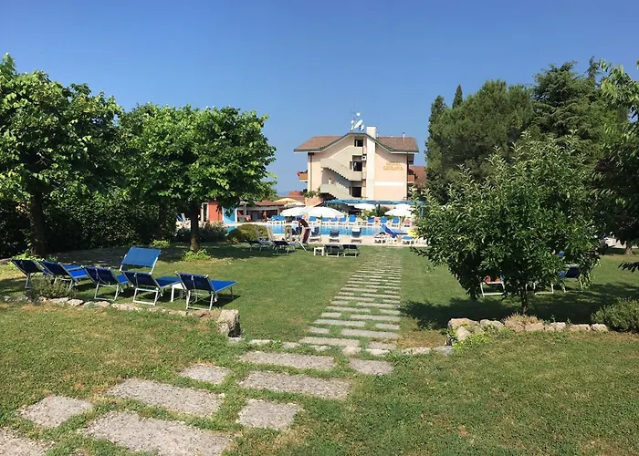 מלון Parc Casa Mia 3*