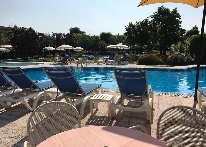 Parc Casa Mia מלון