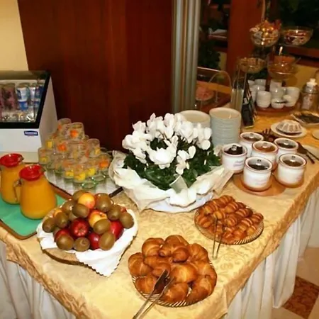 Parc Casa Mia מלון לאזיסה