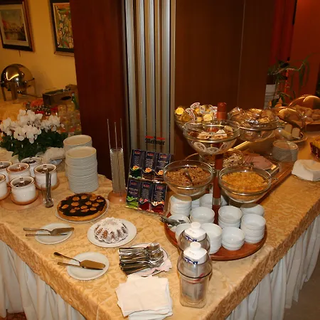 Parc Casa Mia 3* לאזיסה