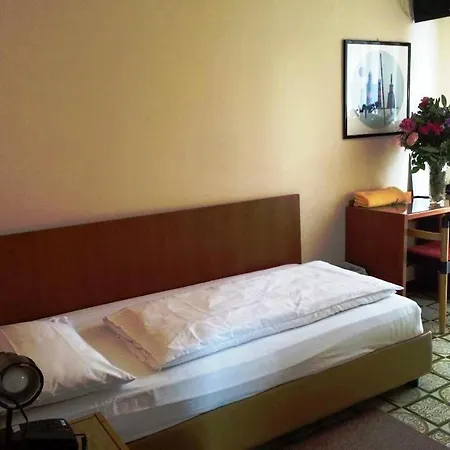 מלון Parc Casa Mia 3*