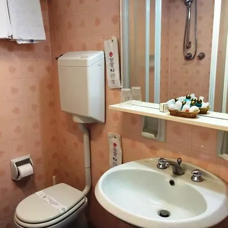 Parc Casa Mia מלון 3*